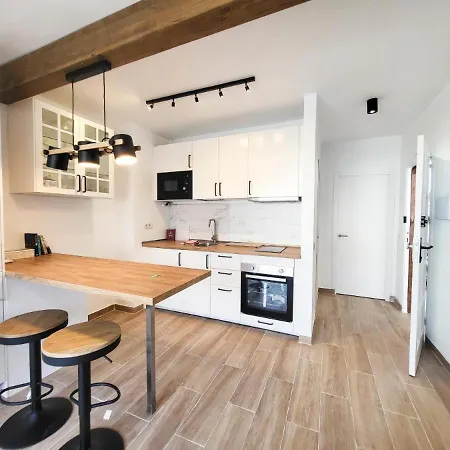 Newquay * Playa de las Americas (Tenerife)